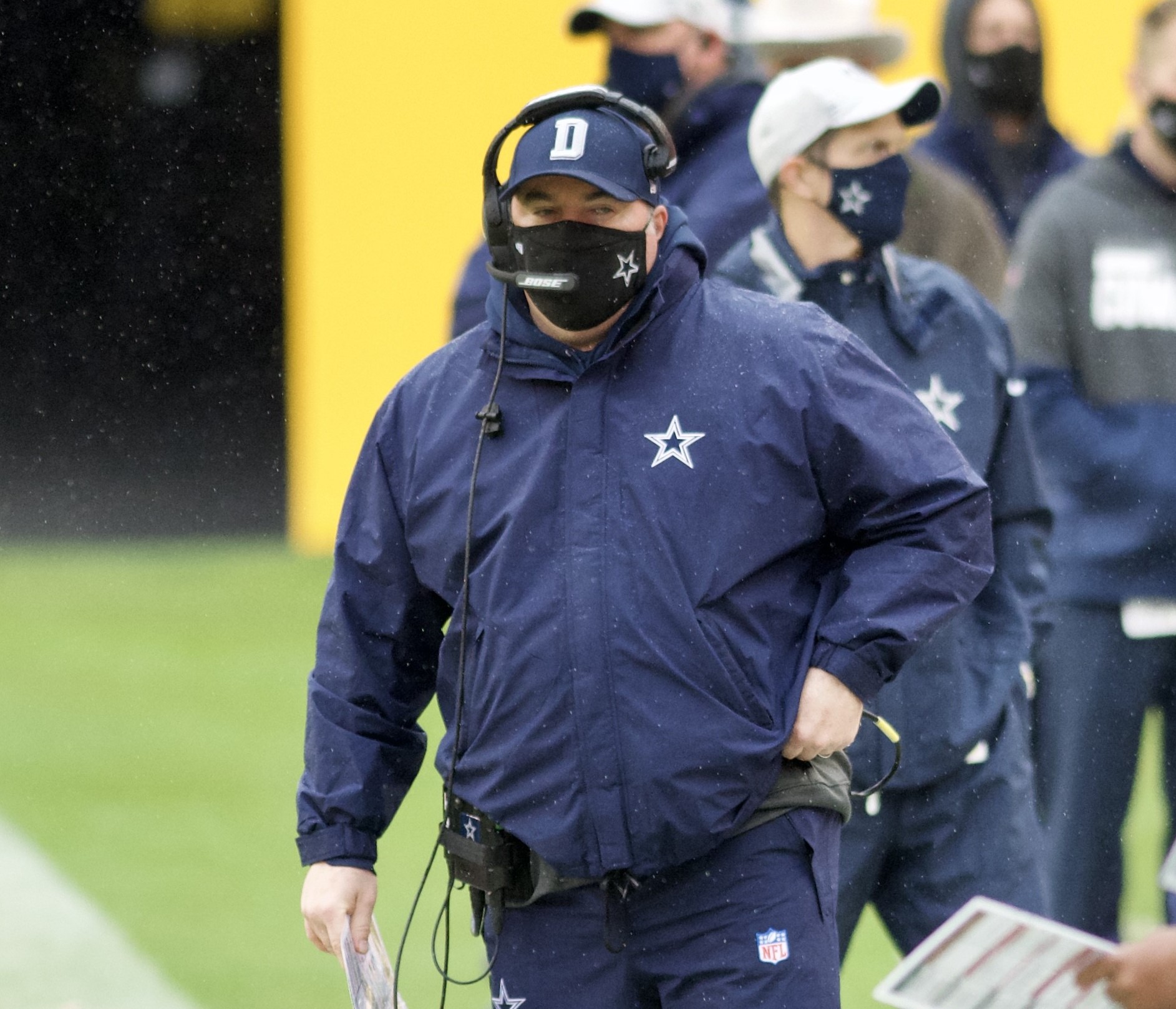 Mike McCarthy leads Dallas Cowboys' locker room party after Tampa